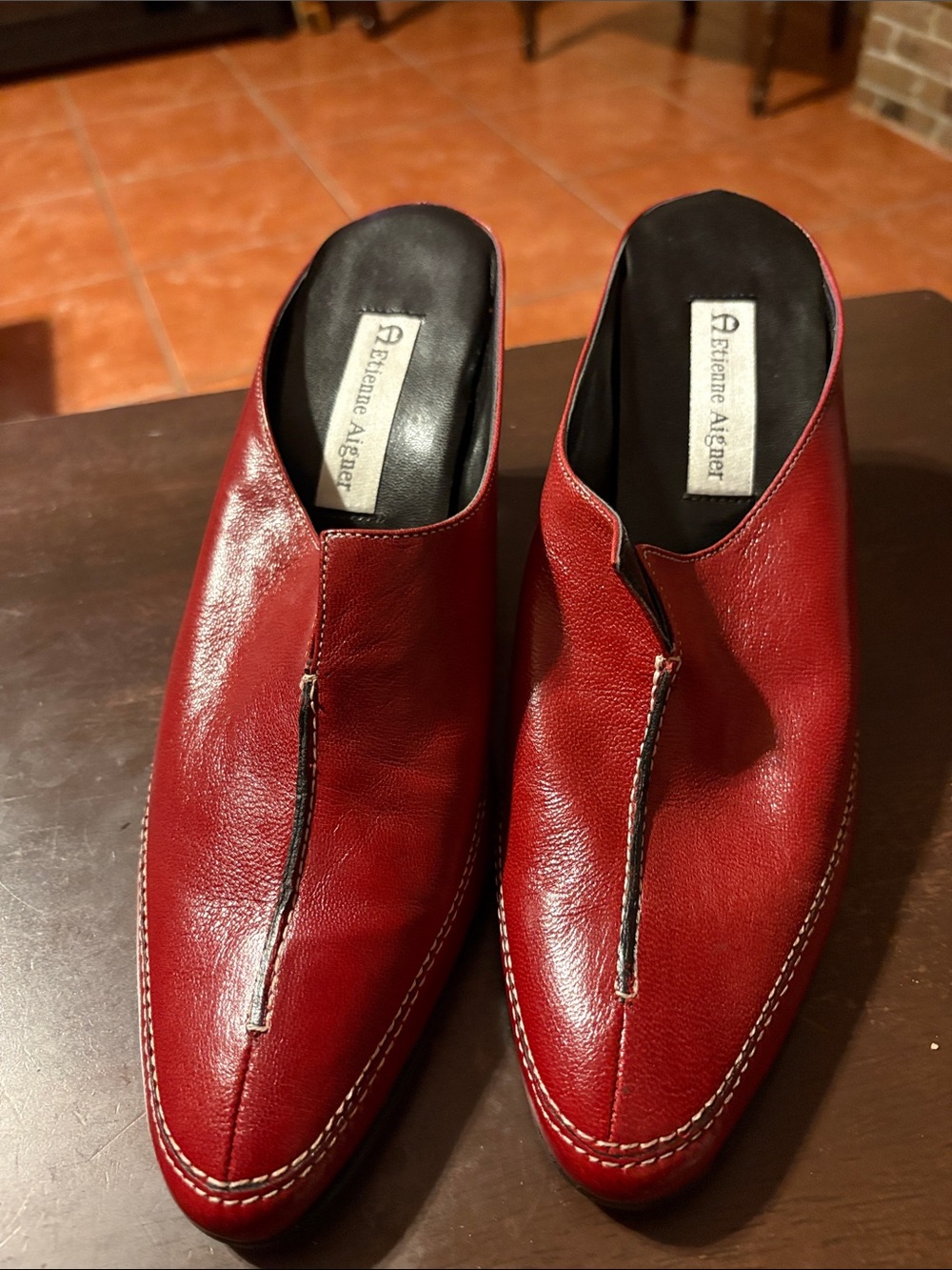 Etienne Aigner Red Leather Slip-On Mules